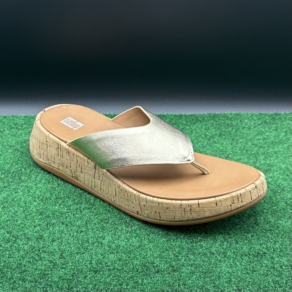 Women's 8.5 - FitFlop F-Mode Platino Toe Post Sandals Leather Gold Beige